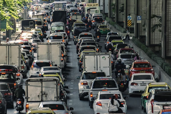 Jalanan kota yang macet